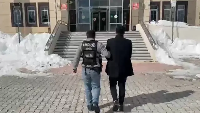 Bitlis’te Otobüste Skunk Ele Geçirildi