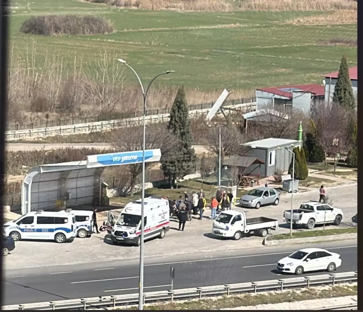 Eski Bakan Bahattin Şeker\'e ait akaryakıt istasyonunda kavga: 1 polis ağır yaralı