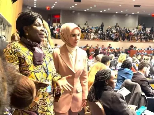 Bakan Göktaş, İsrailli Bakan Konuşurken Salonu Terketti