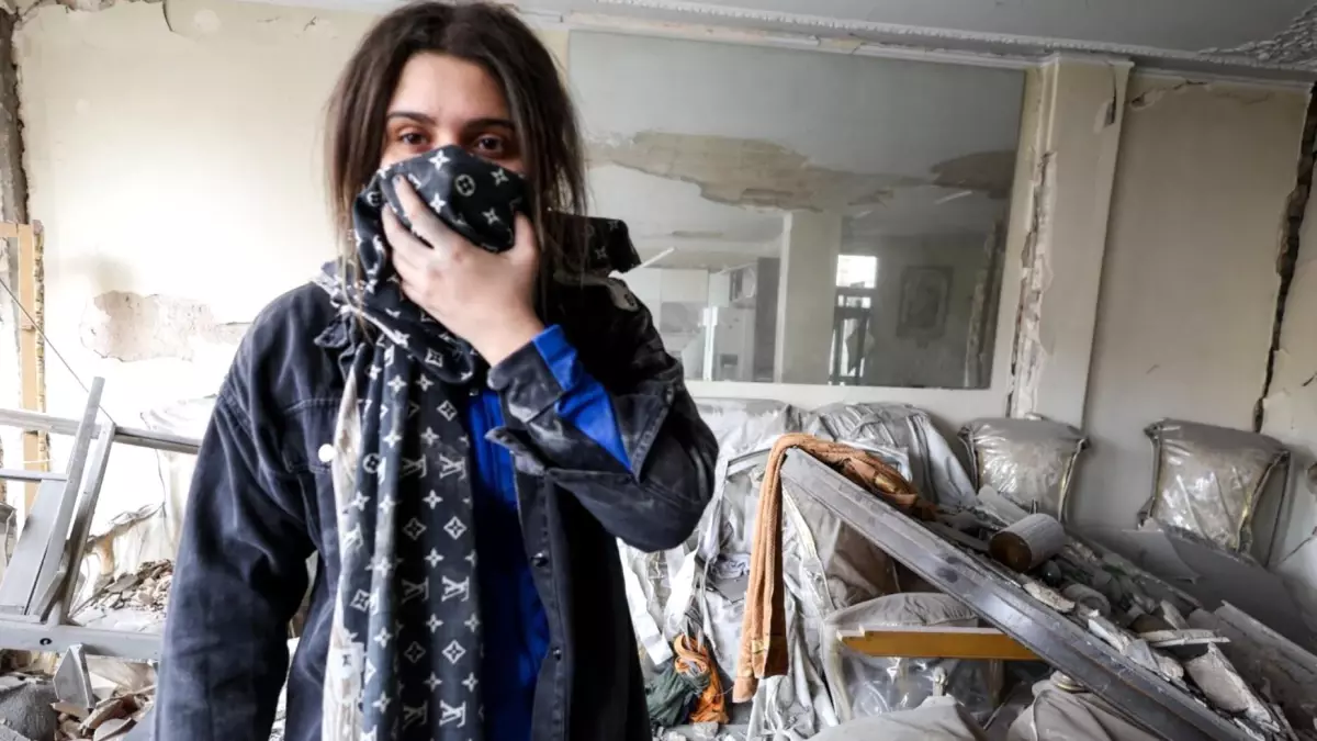 İran\'da Savaş ve Umut Kırıklığı