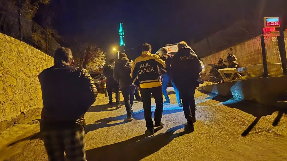 Mudanya\'da Tekne Battı, Baba ve Oğul Kurtarıldı