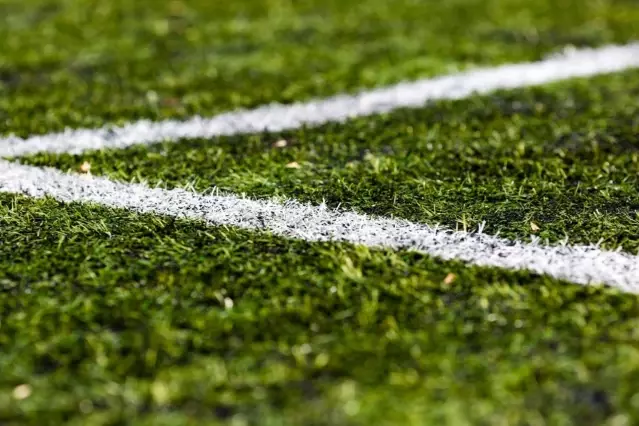 Evet bunu da gördük! 2 saniyelik maç için 113 km yol gidecekler