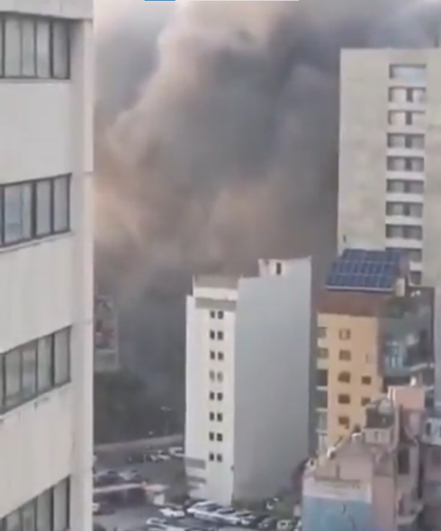 İsrail, her akşam Beyrut'u vuruyor! Canlı yayında şiddetli patlamalar