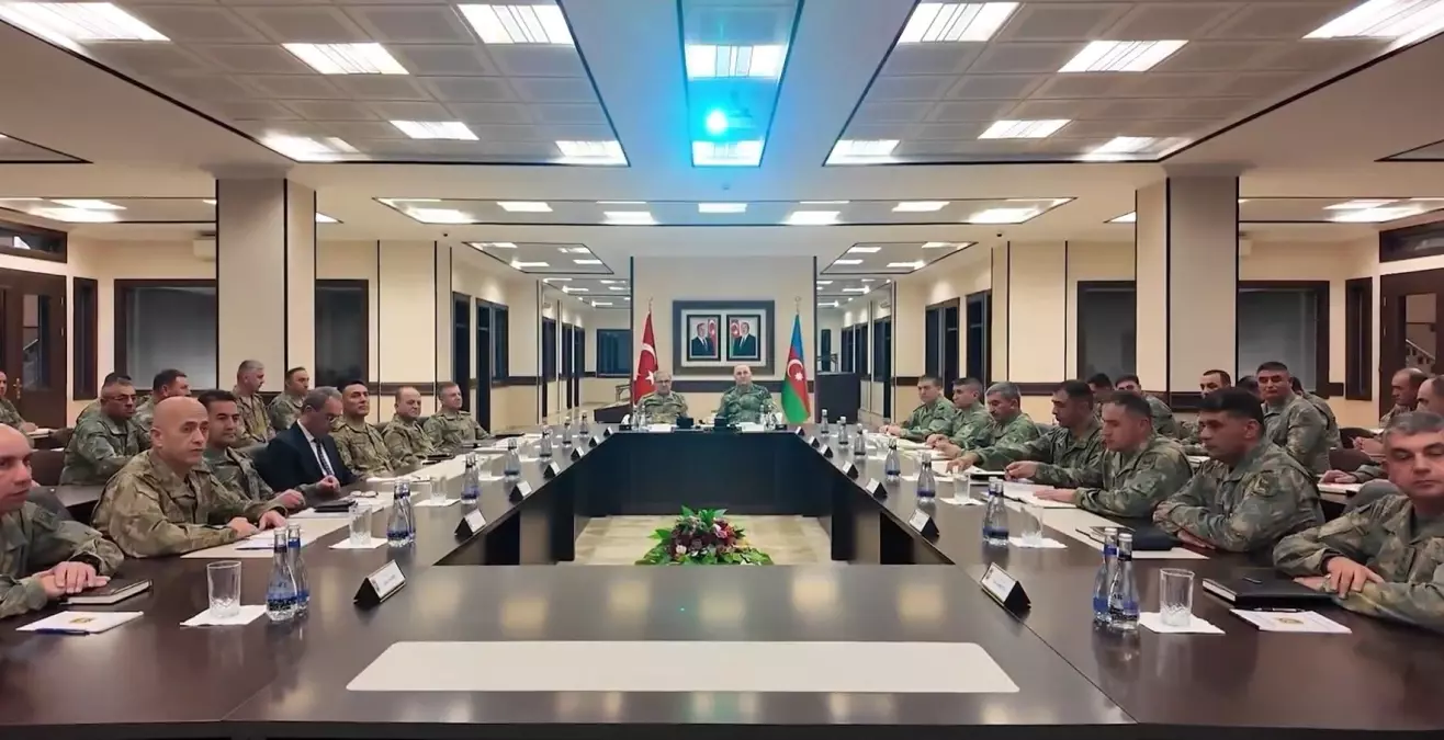 Kara Kuvvetleri Komutanı Tokel Iğdır ve Nahçıvan\'da