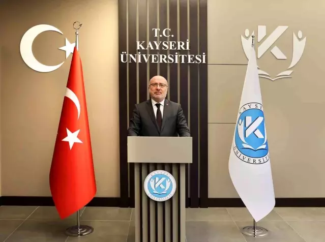 Karamustafa’dan “İstiklal Marşı’nın Kabulünün 105. Yıldönümü” mesajı