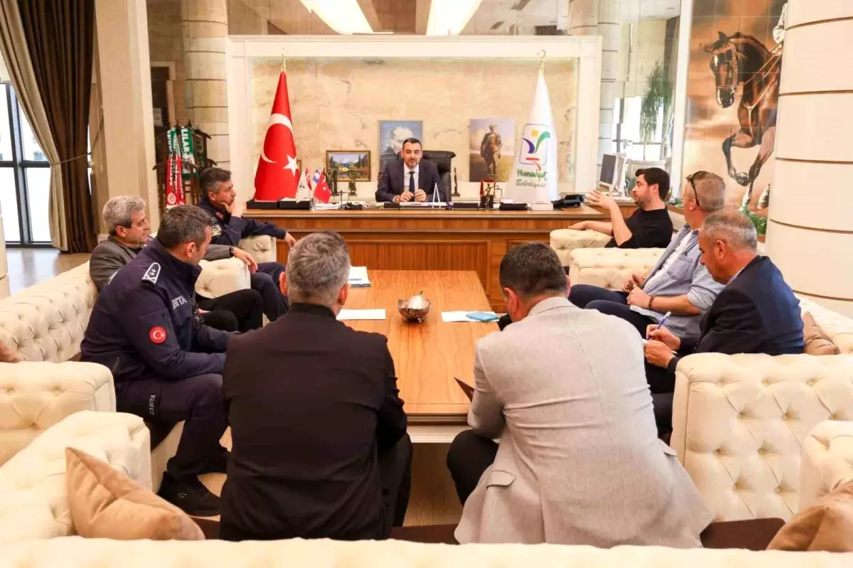 Manavgat\'ta sezon öncesi ulaşım ve güvenlik masaya yatırıldı