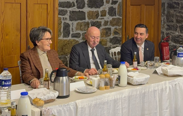 Meral Akşener iftarda ortaya çıktı! Son hali dikkat çekti