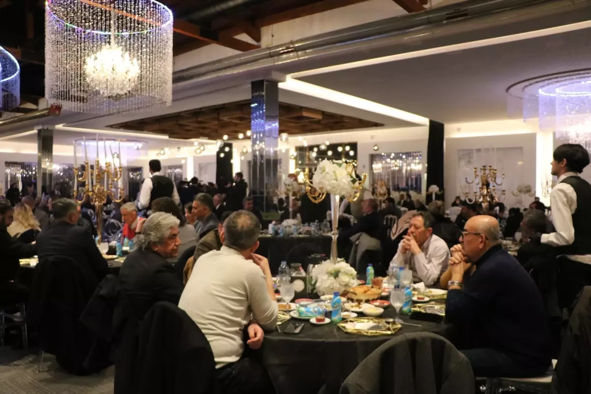 Bülent Kaya\'dan Orta Doğu Vurgusu