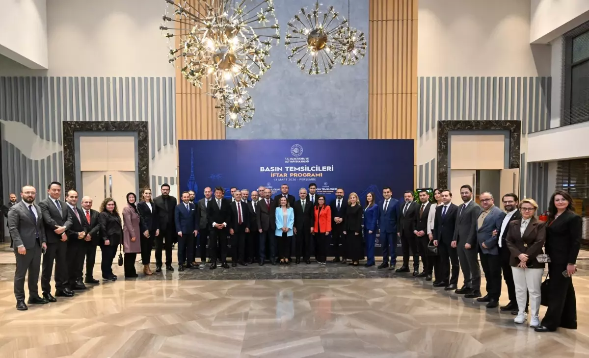 Bakan Uraloğlu\'ndan Ulaşım Açıklamaları