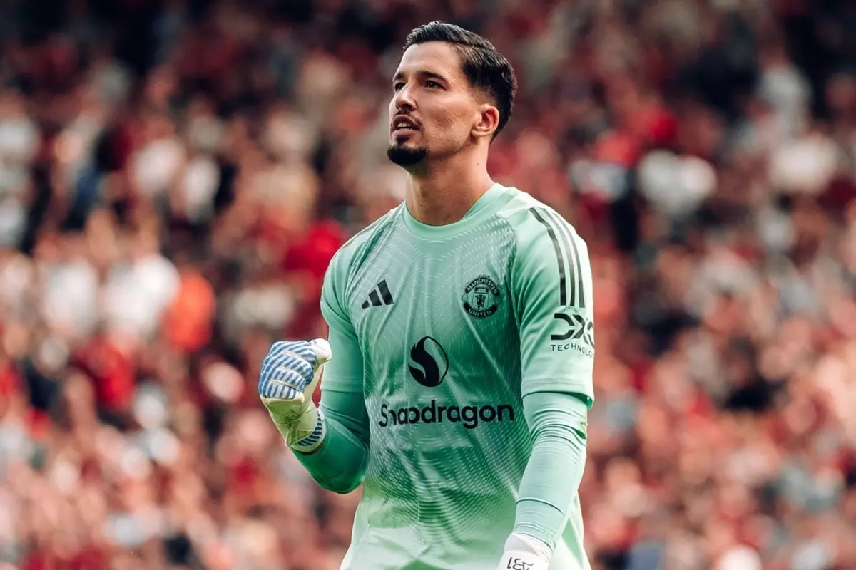 Bu kez Beşiktaş değil! Süper Lig devinden Altay Bayındır\'a telefon