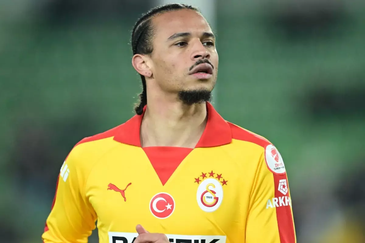 Derbide kırmızı gören Sane\'ye şok ceza