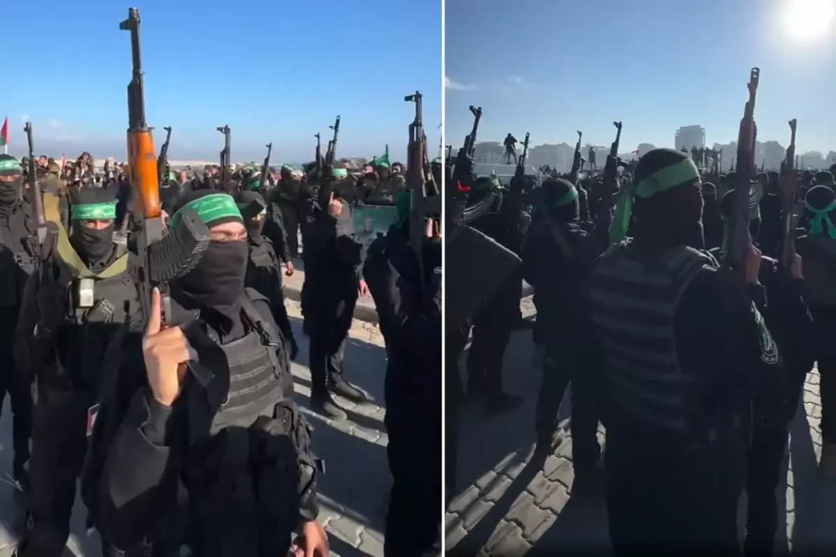Gazze\'de bir ilk! Hamas askeri geçit düzenledi