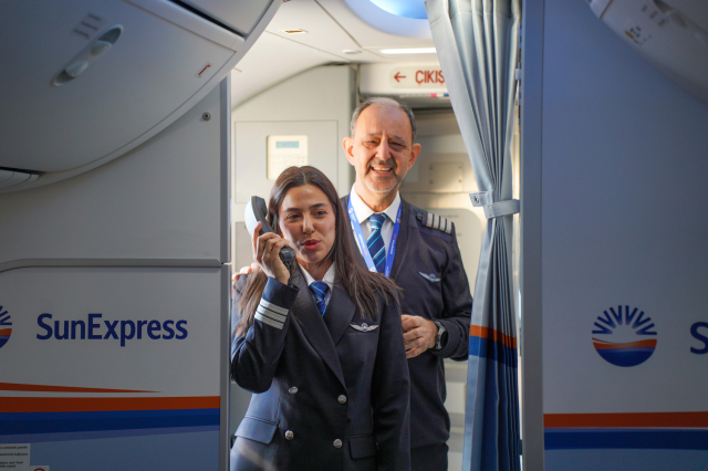 Gökyüzünde duygulandıran anlar! Baba veda etti, hikaye kızıyla devam etti