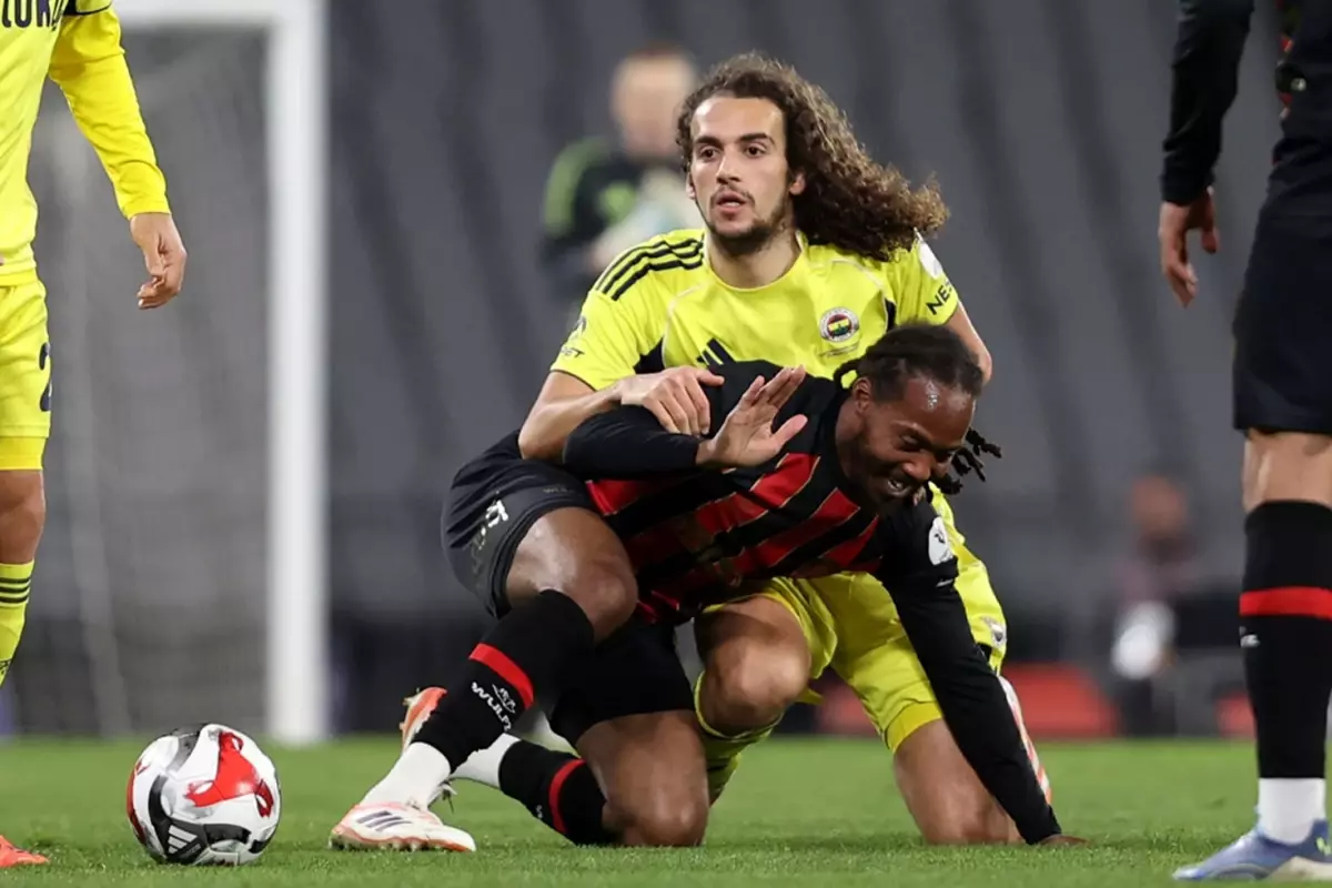 Guendouzi\'den takım arkadaşlarına sert tepki