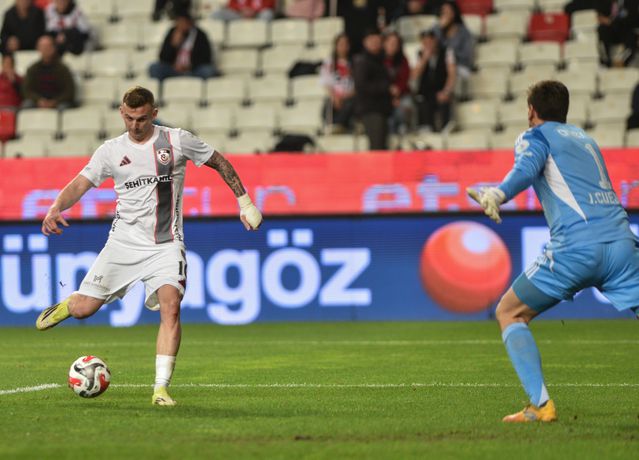 Antalyaspor, Gaziantep’e 4-1 Yenildi