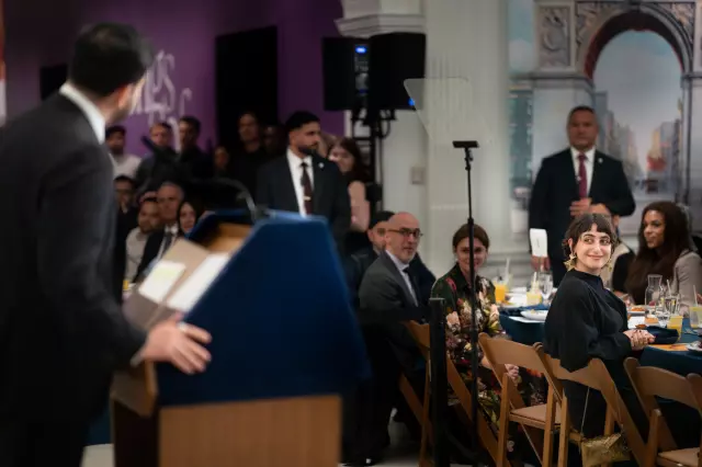 New York Belediye Başkanının verdiği iftar ABD siyasetini birbirine kattı