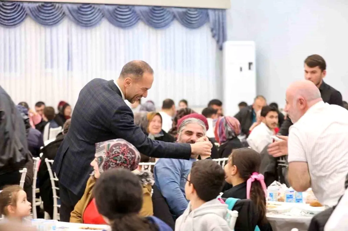 Niğde Belediyesi\'nden Şahsüleyman Mahallesi\'nde gönül sofrası