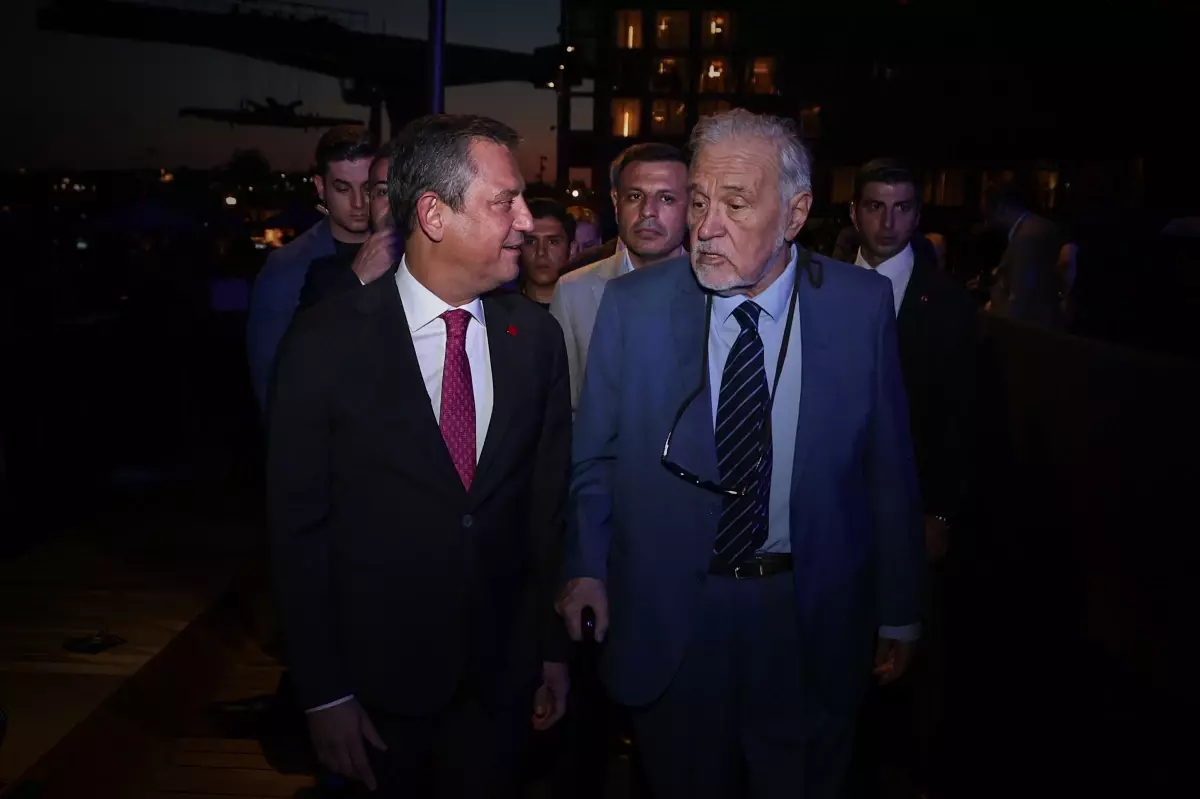 Özgür Özel\'den İlber Ortaylı\'ya Taziye Mesajı