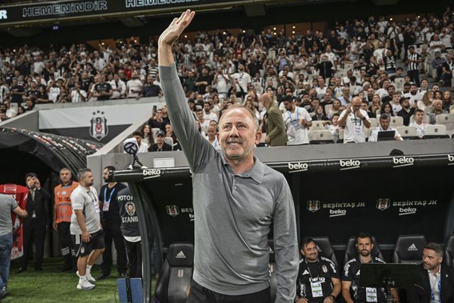 Sergen Yalçın ille de o diyor! İşte Beşiktaş’ın hedefindeki yıldız