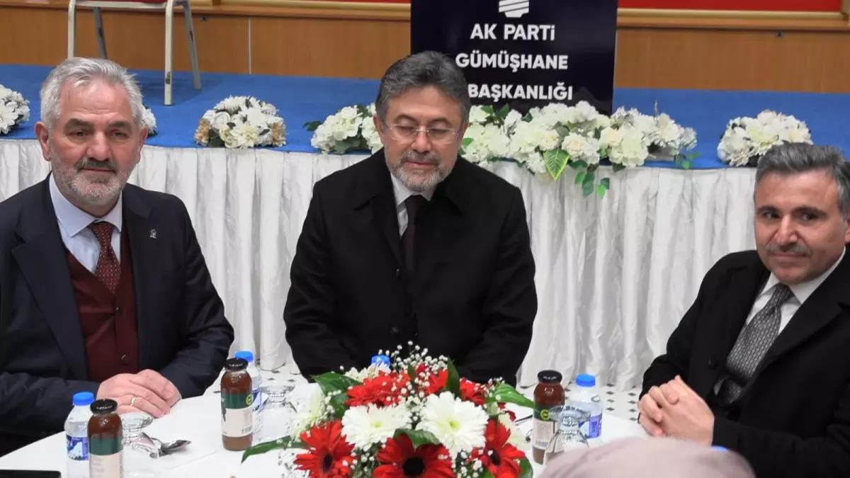 Tarım ve Orman Bakanı Yumaklı, Gümüşhane\'de İftar Programında Terörsüz Türkiye Vurgusu Yaptı