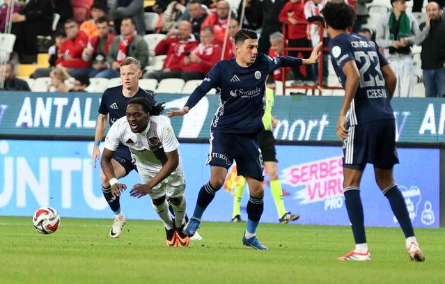 Antalyaspor, Gaziantep’e 4-1 Yenildi