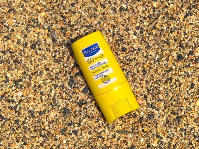 Yenidoğan ve Bebekler İçin Güneş Kremi Rehberi