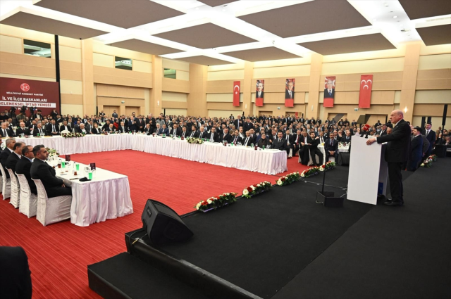 Bahçeli: Beyrut düşerse yalnız bir şehir yara almış olmaz; bölgenin jeopolitik dengesi sarsılır