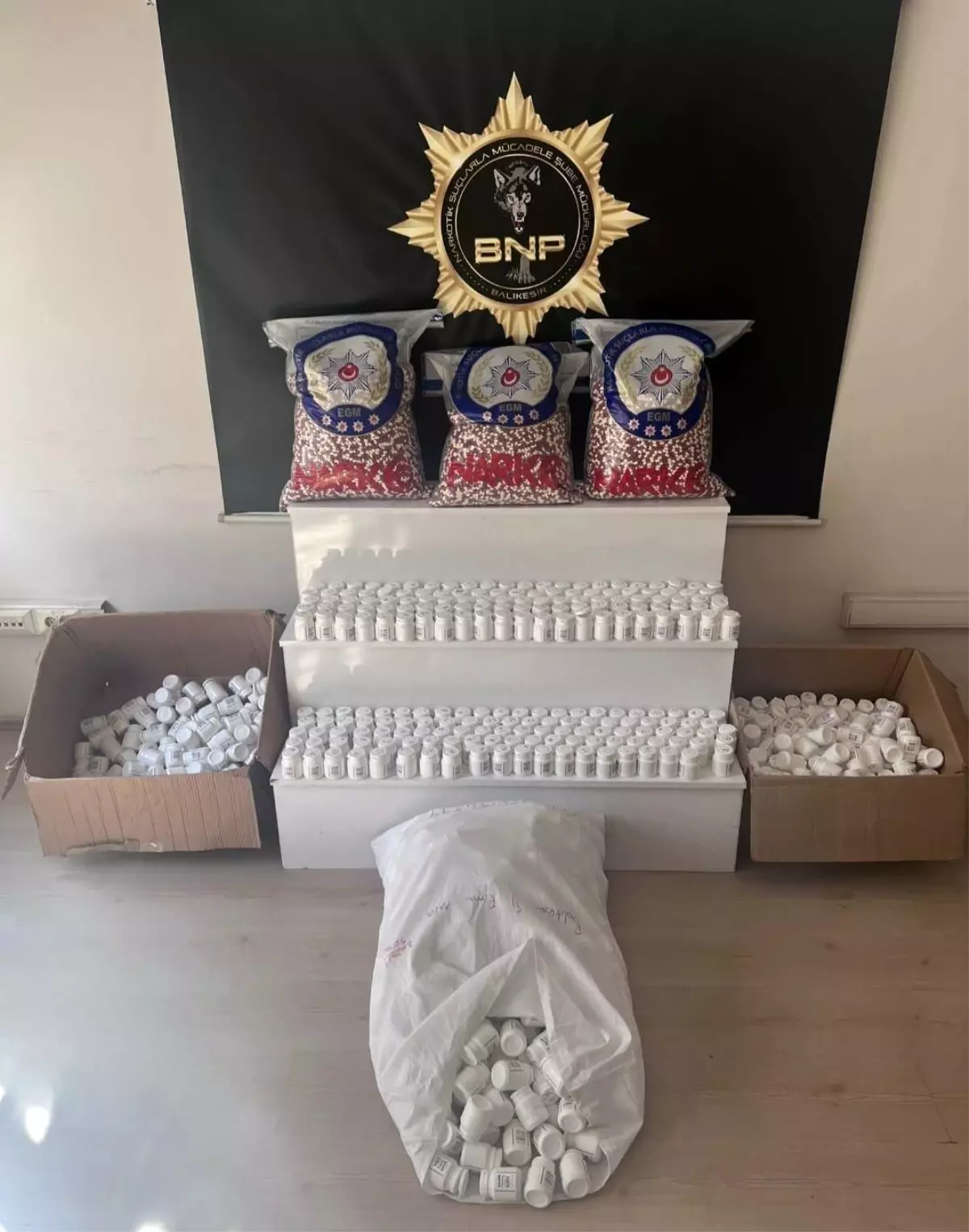 Balıkesir\'de Uyuşturucu Operasyonu