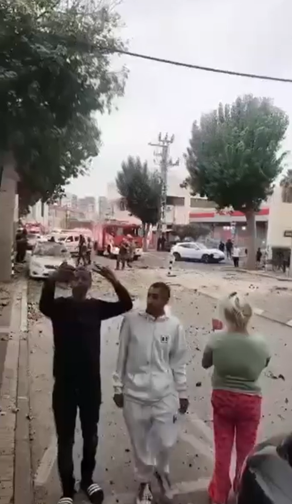 İran'dan atılan füze İsrail'in güneyindeki Eylat kentine doğrudan isabet etti