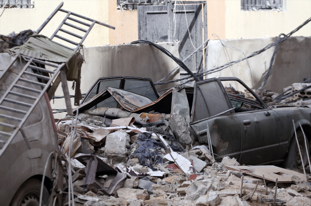 İsrail'in gece boyunca saldırdığı Lübnan'da bilanço ağırlaşıyor