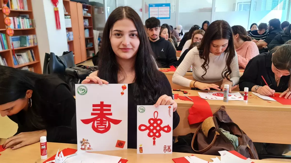 Kağıt Kesme Sanatıyla Çin Kültürü Tanıtıldı