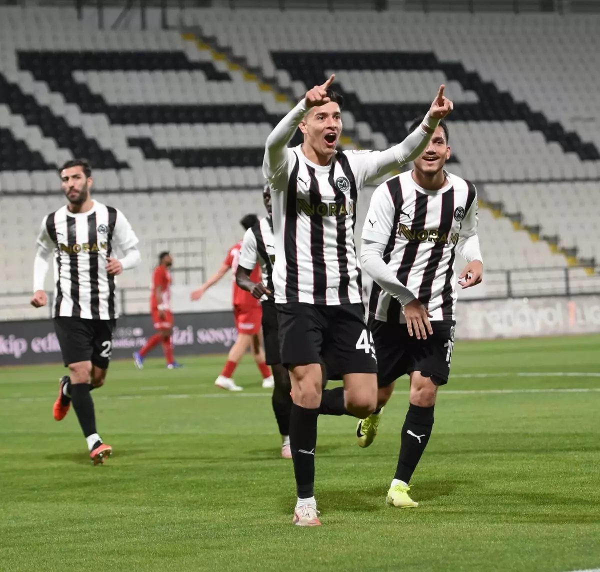 Manisa FK, Amed Sportif\'e Konuk Oluyor