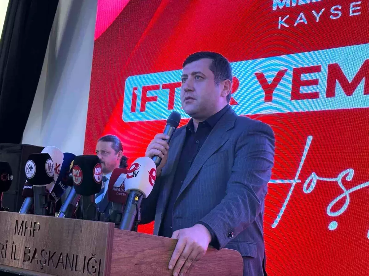 MHP\'li Ersoy: "Bizim liderimizi erken anlayanlar mutlu olur, anlayamayanlar ise geç anladıklarından kendilerinden utanırlar"