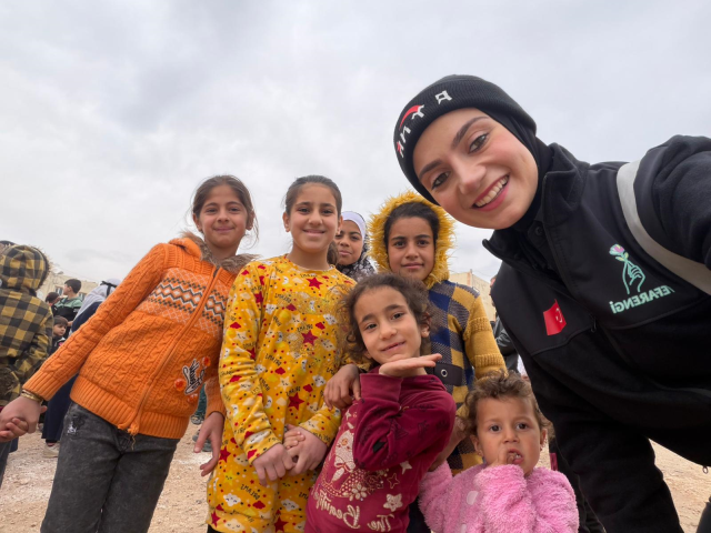 Savaşın gölgesinde kardeşlik sofraları kuruldu: Vefarengi'nden anlamlı iftar dayanışması