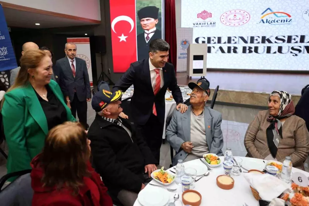 Şehit Aileleri ve Gazilerle İftar