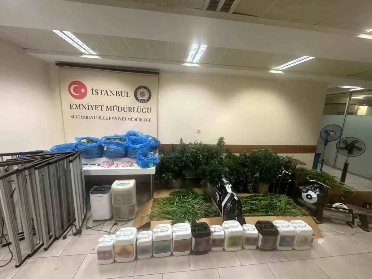 Sultanbeyli\'de Uyuşturucu Operasyonu