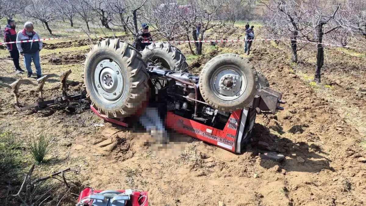 Bilecik\'te Traktör Devrildi, Sürücü Hayatını Kaybetti