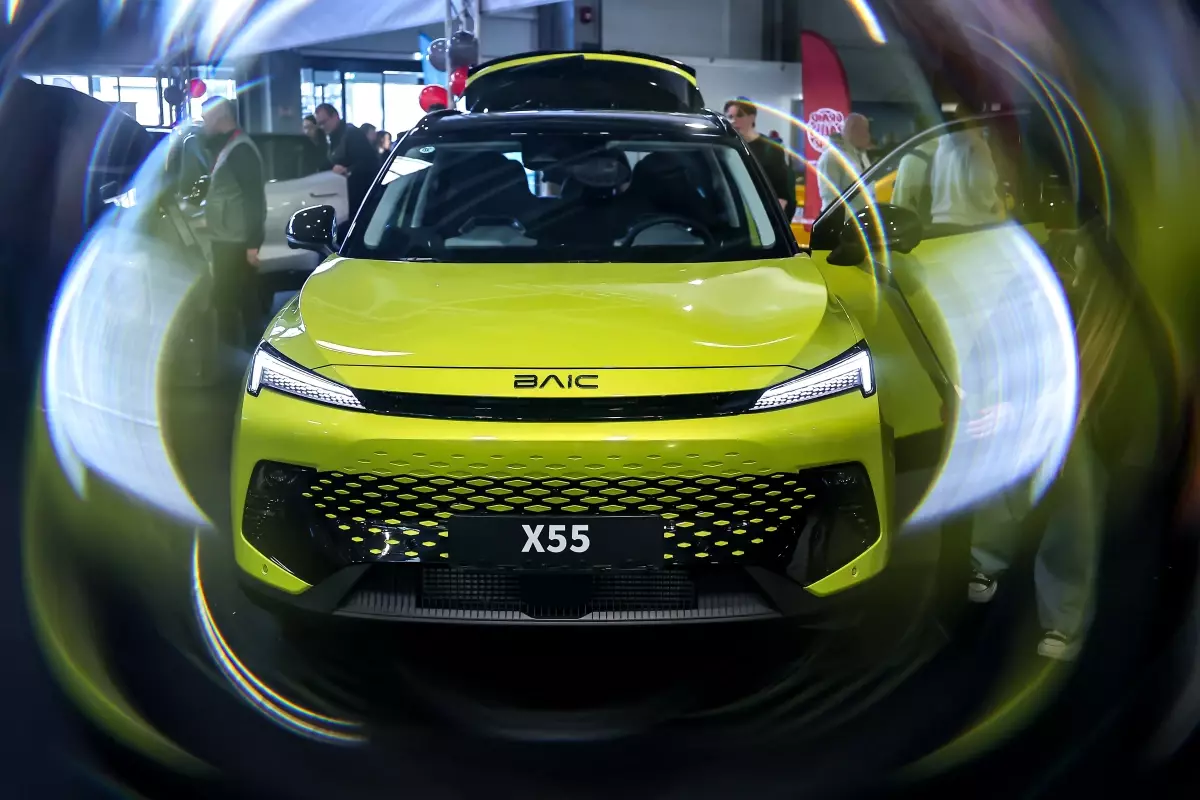 Budapeşte\'de Otomobil Fuarı Başladı