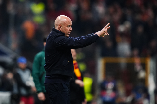 Arne Slot'tan Galatasaray'a olay sözler Arne Slot'tan Galatasaray'a olay sözler