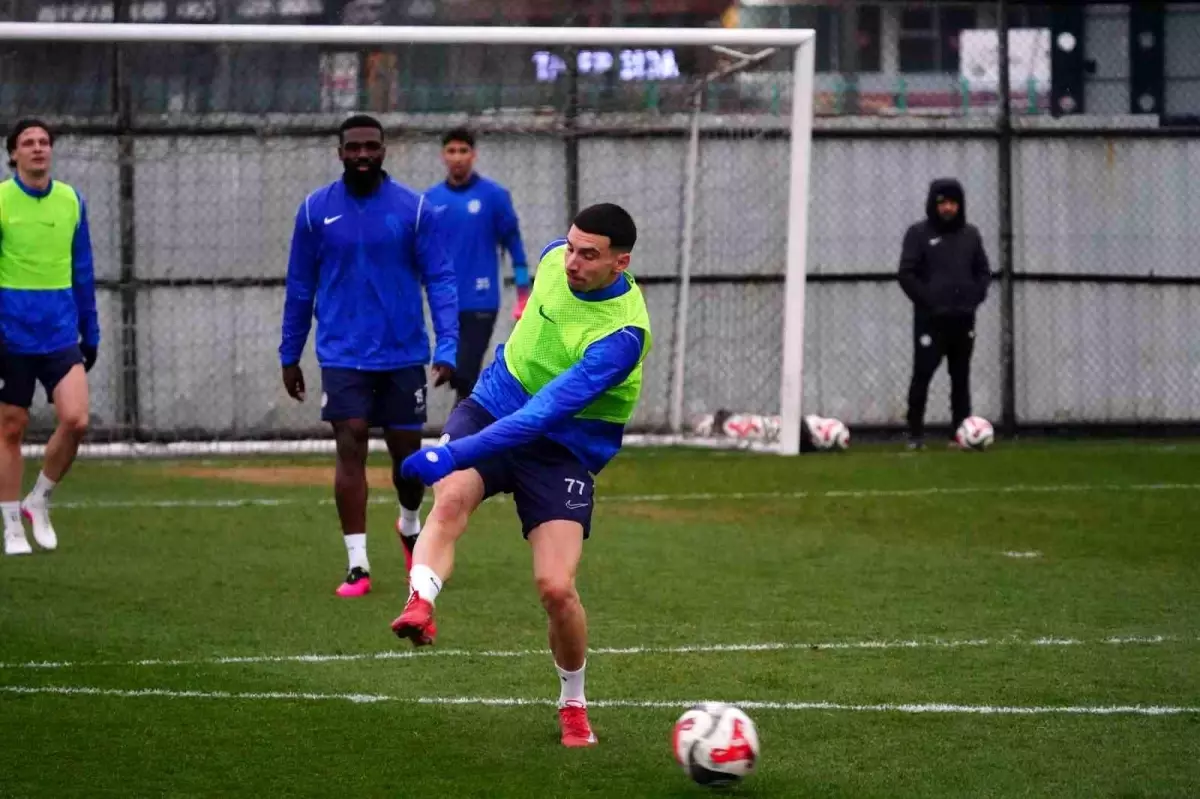 Rizespor, Karagümrük Maçı İçin Çalışmalara Başladı