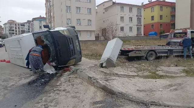 Çorum’da Minibüs ile Otomobil Çarpıştı: 5 Yaralı