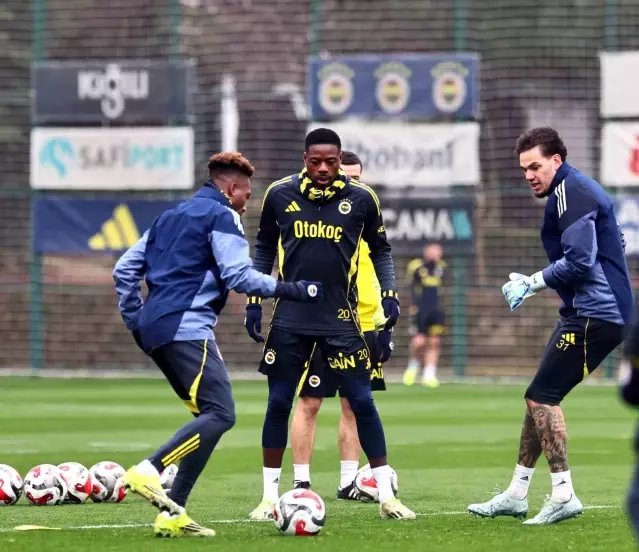 Fenerbahçe Talisca ile Hazırlanıyor