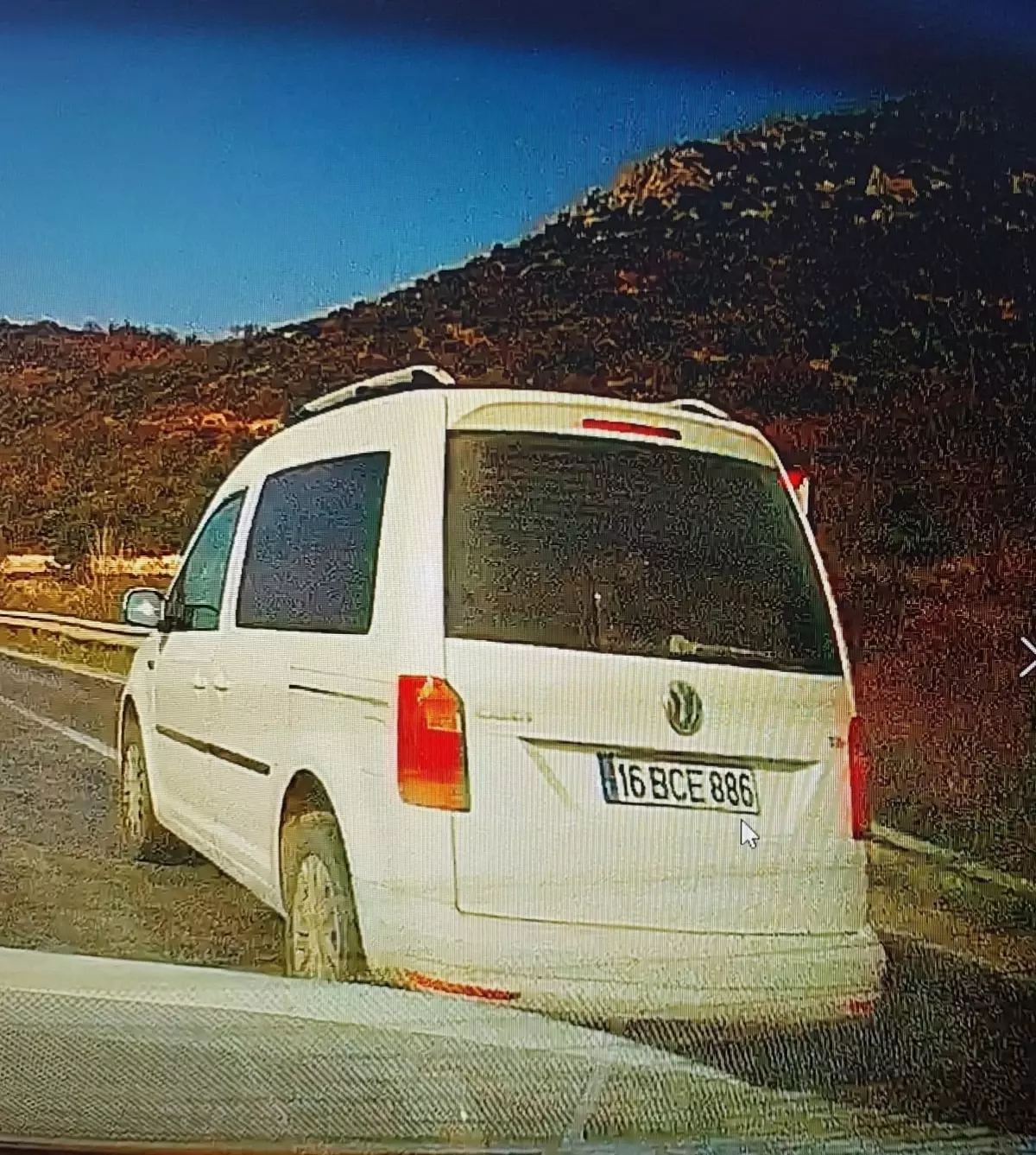 İnegöl\'de Hatalı Sollama Kazası