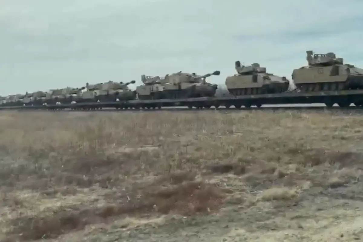 Kara harekatı hazırlığı mı? İnternete düşen görüntü dünyayı tedirgin etti