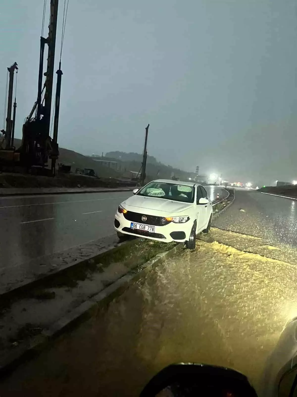 Kurtalan\'da İki Ayrı Trafik Kazası