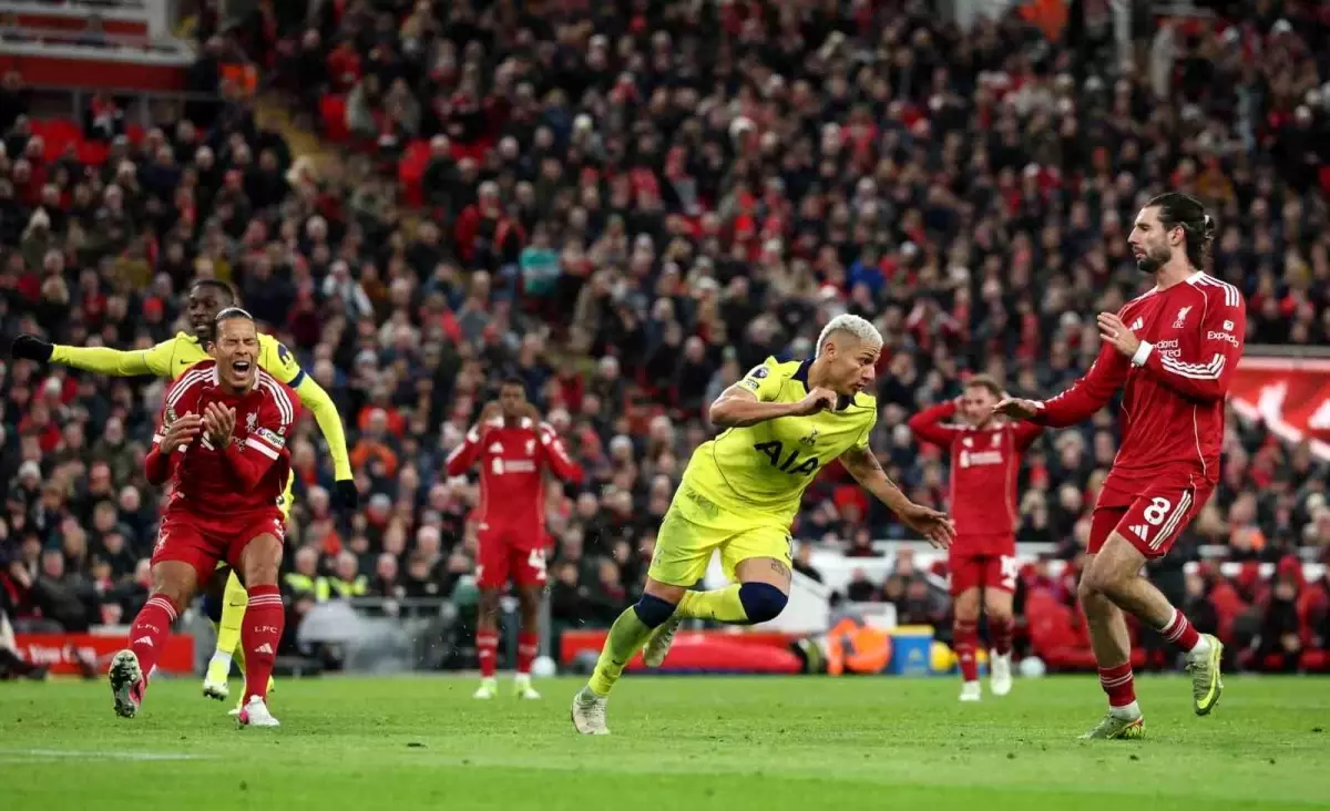 Liverpool, Tottenham ile 1-1 Berabere Kaldı