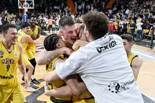 Mersin’den Galatasaray’a 38 sayılık dev fark