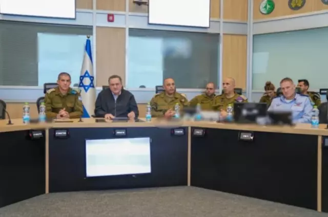 'Öldü' denilen Netanyahu günler sonra ortaya çıktı 'Öldü' denilen Netanyahu günler sonra ortaya çıktı