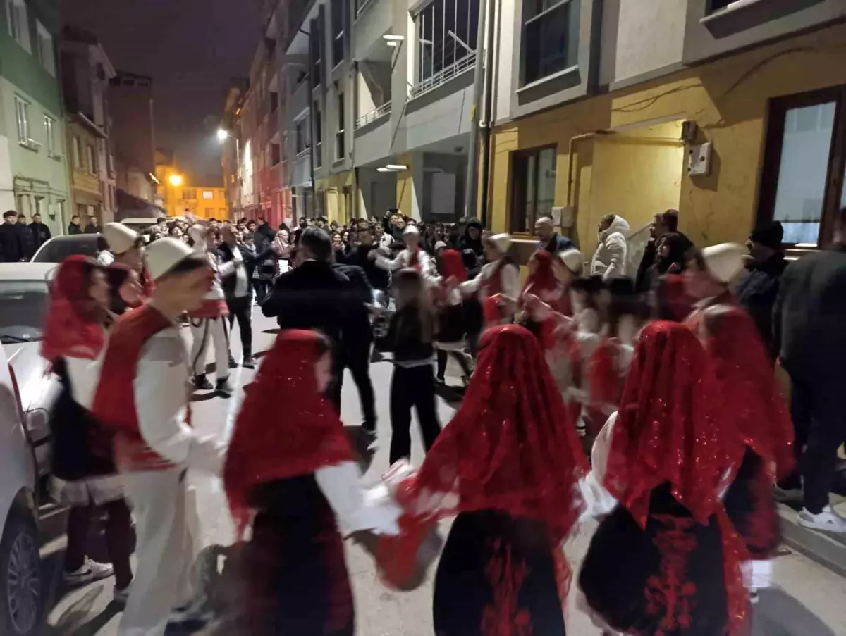 İnegöl\'de Sahurda Rumeli Ezgileri