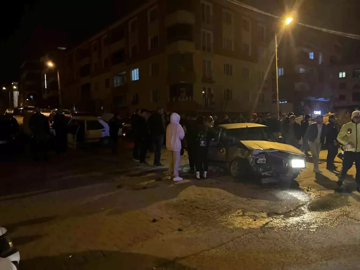 Gerze\'de Alkollü Sürücü Kazaya Neden Oldu